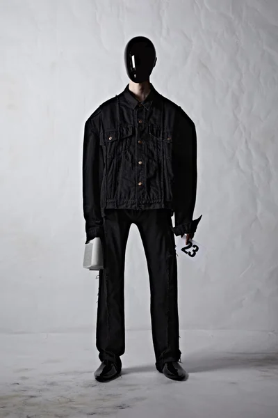 Look 23